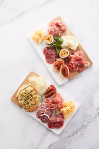 Serveerplank uit marmer & acaciahout 30x20cm