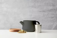 Théière avec couvercle en acacia noir 600ml