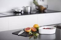 Planche à découper en fibre de bois noir 37x27.5cm FSC®