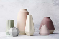 Vase géométrique en fibre de bambou blanc cassé 10.8x9.5x20cm