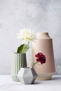 Vase géométrique en fibre de bambou gris ciment 10.8x9.5x8cm