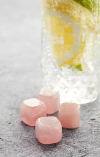 Set of 4 jade reusable ice cubes pink with satchel