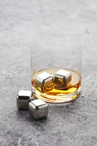 Set de 4 glaçons réutilisables avec pochette