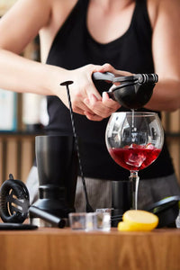 Presse-citron et citron vert noir