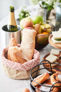 Bread basket from hessian and fabric 20x20cm