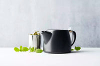 Théière avec infuseur à thé mat noir 500ml