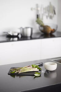 Wood fiber cutting board with juice groove black 29.8x23.5cm FSC®